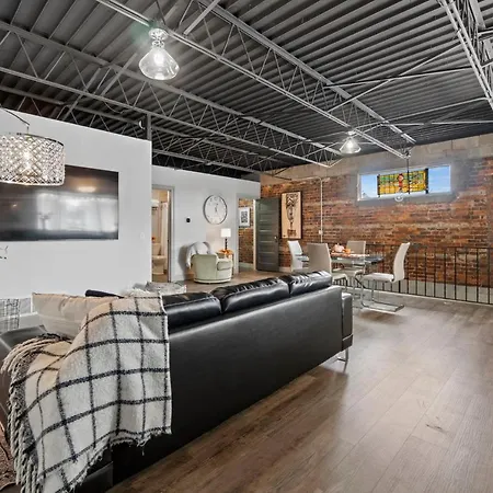 The 418. An 1866 Build With Modern Comforts Fort Wayne Exterior foto
